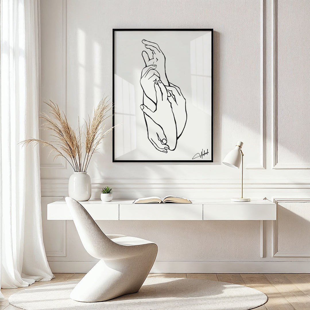 Minimal Line Art - Holding Hands Wall Frame